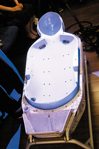 seat-3d-printing-astronaut-1
