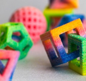 Nietypowe kształty i kolory kostek cukru prosto z drukarki