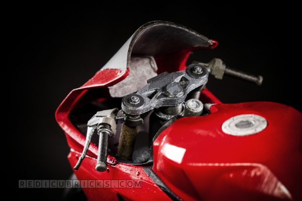 Bardzo szczegółowy, wydrukowany model Ducati 119917