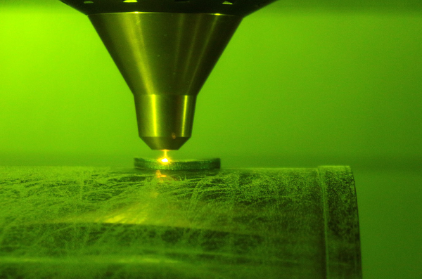Firma Mazak prezentuje hybrydową drukarkę 3D do metalu-6