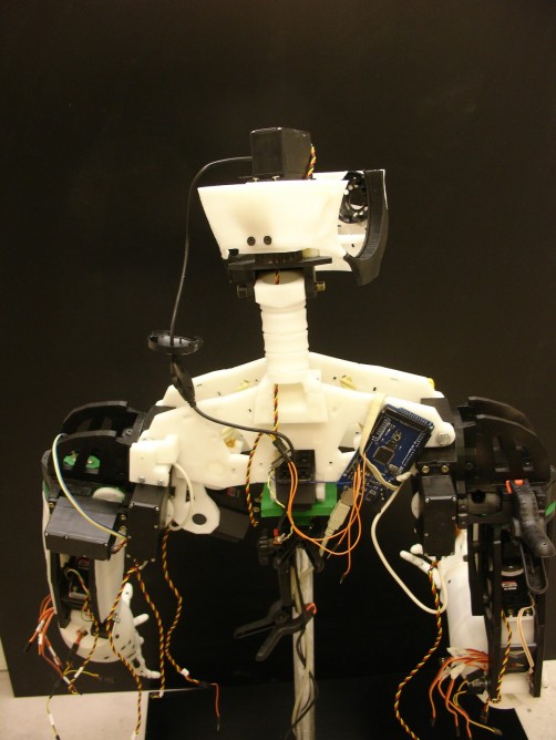 InMoov - niesamowity robot-11